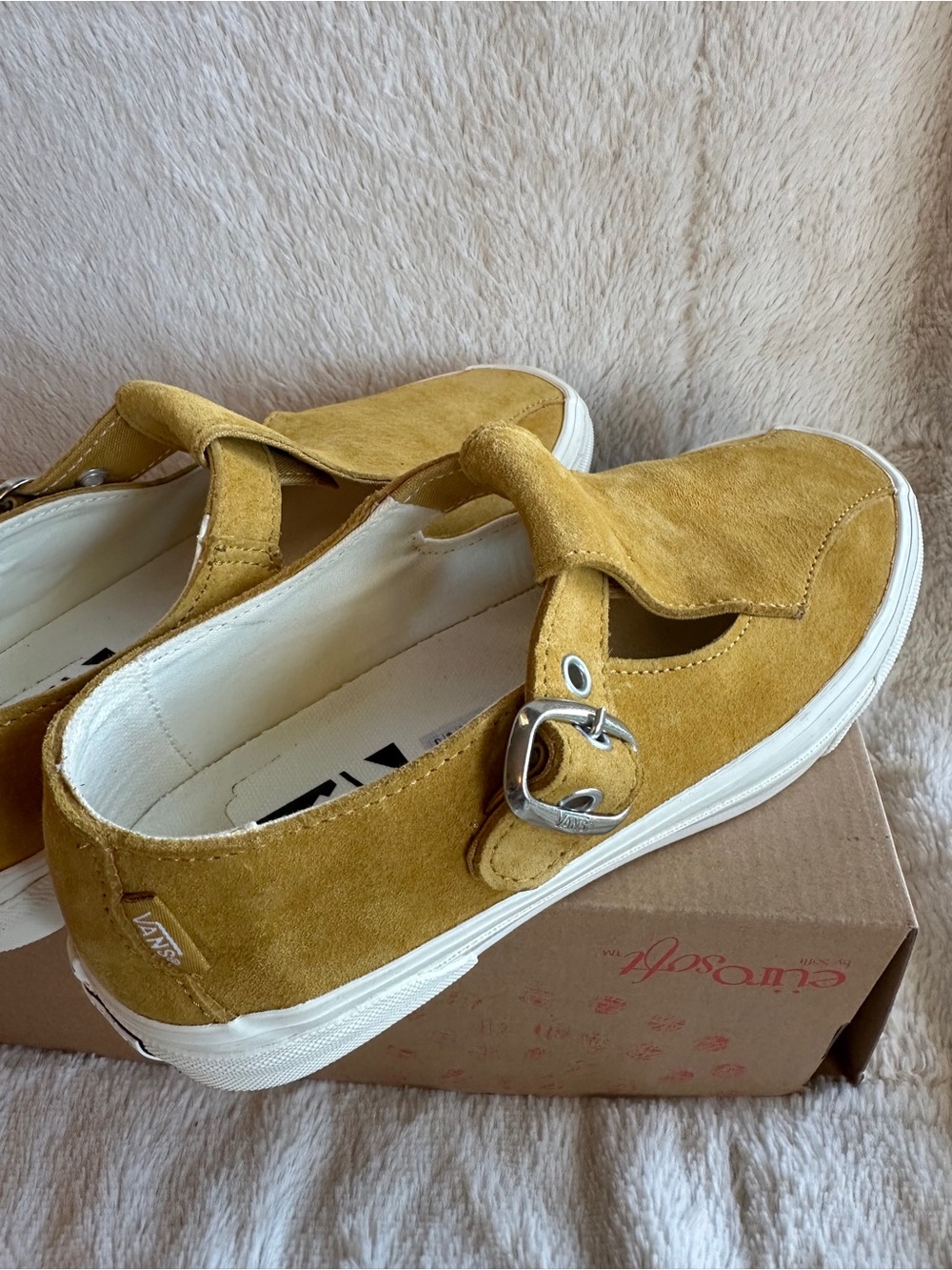 Vans 93 LX Mary Jane Suede in Gold, W 7.5 - Picture 5 of 9
